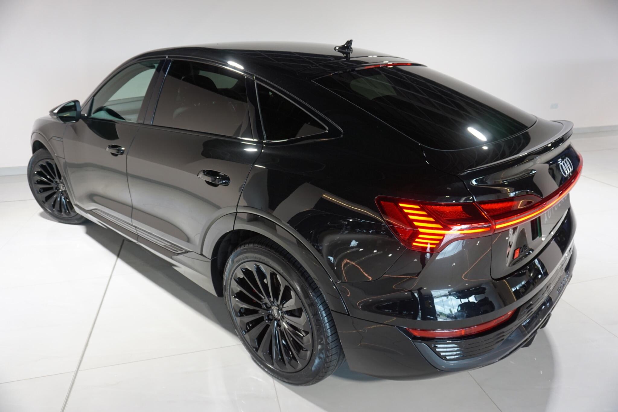 Audi Q8 e-tron 50 S line Sportback 5dr Electric Auto quattro 95kWh (11kW Charger) (340 ps)